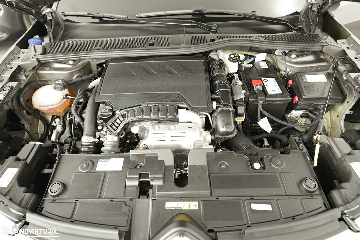 Citroën C4 1.2 PureTech Plus EAT8 - 26
