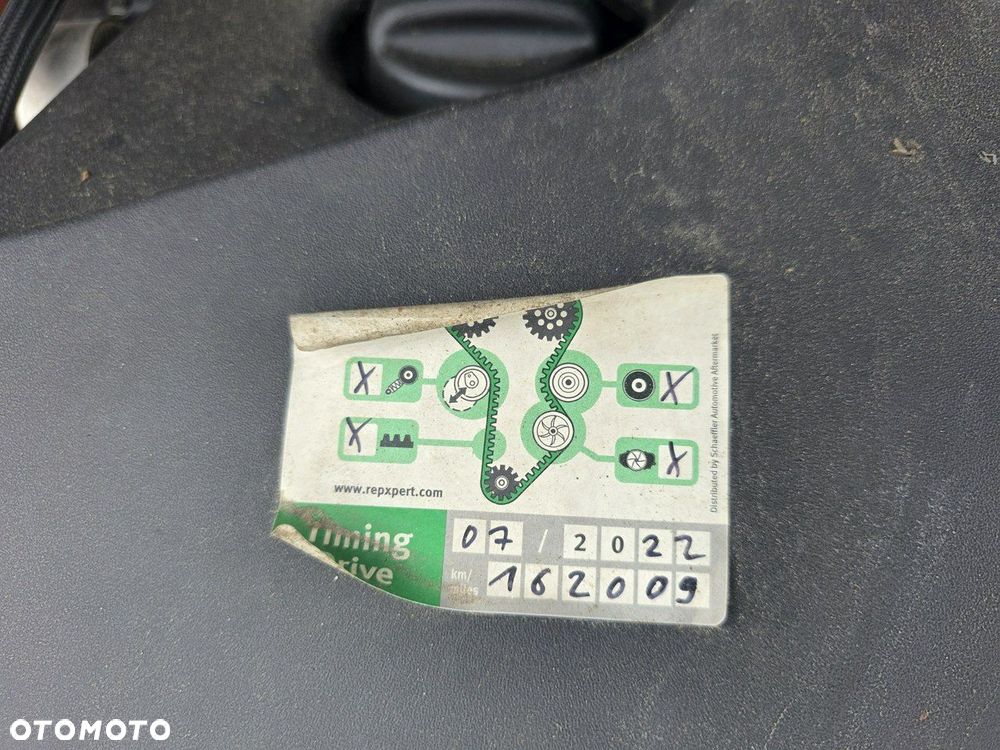 Ford Kuga 2.0 TDCi 4WD Titanium - 27