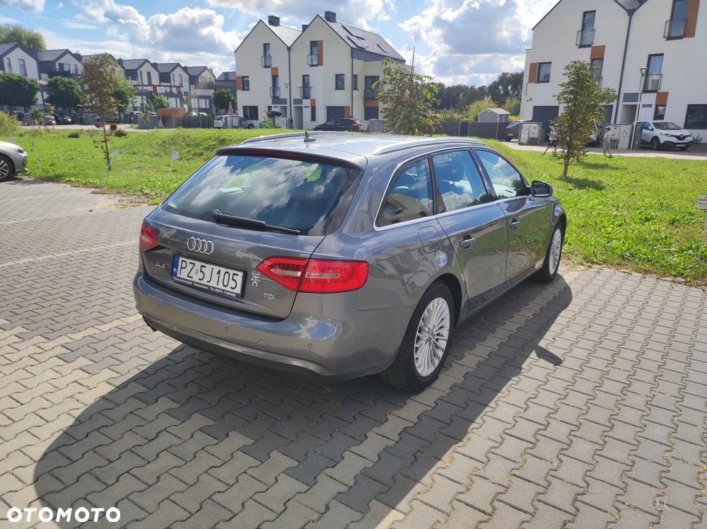 Audi A4 Avant - 4