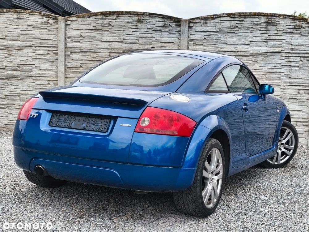 Audi TT Coupé 1.8T Quattro - 6