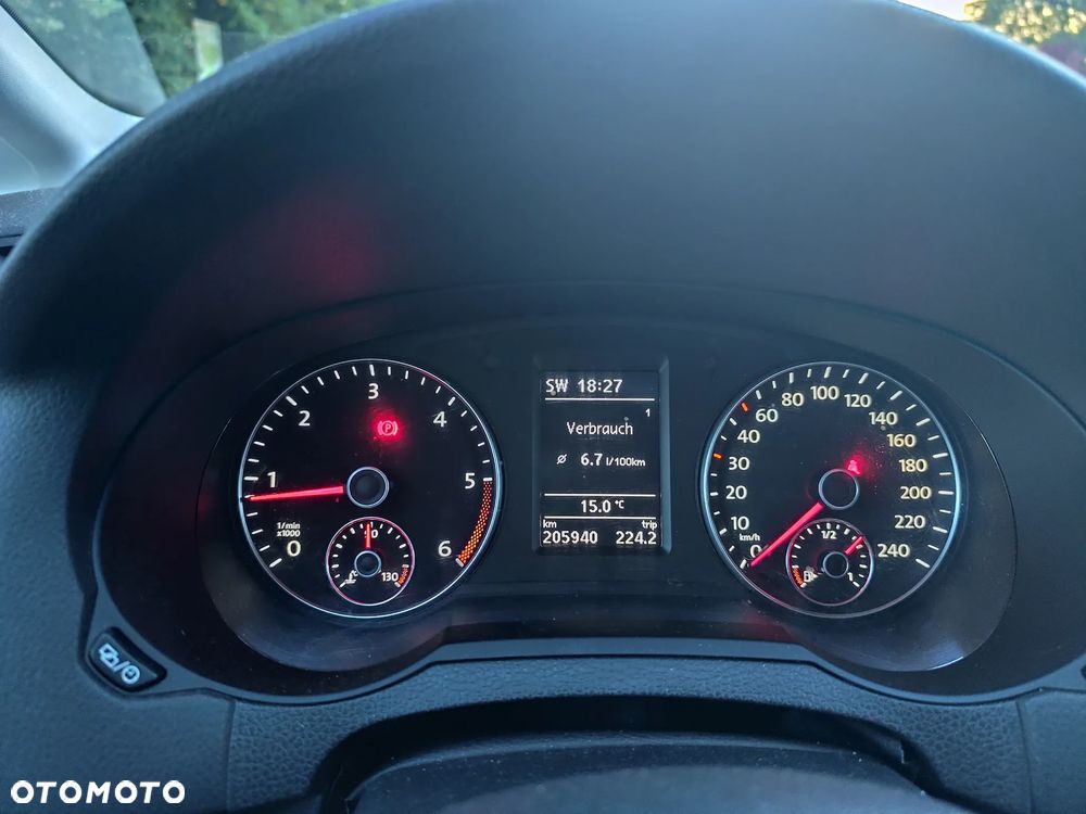 Volkswagen Sharan - 12