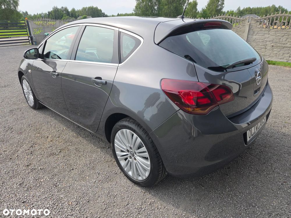 Opel Astra 1.6 Edition Sport - 8