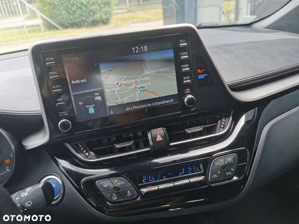 Toyota C-HR Style - 4