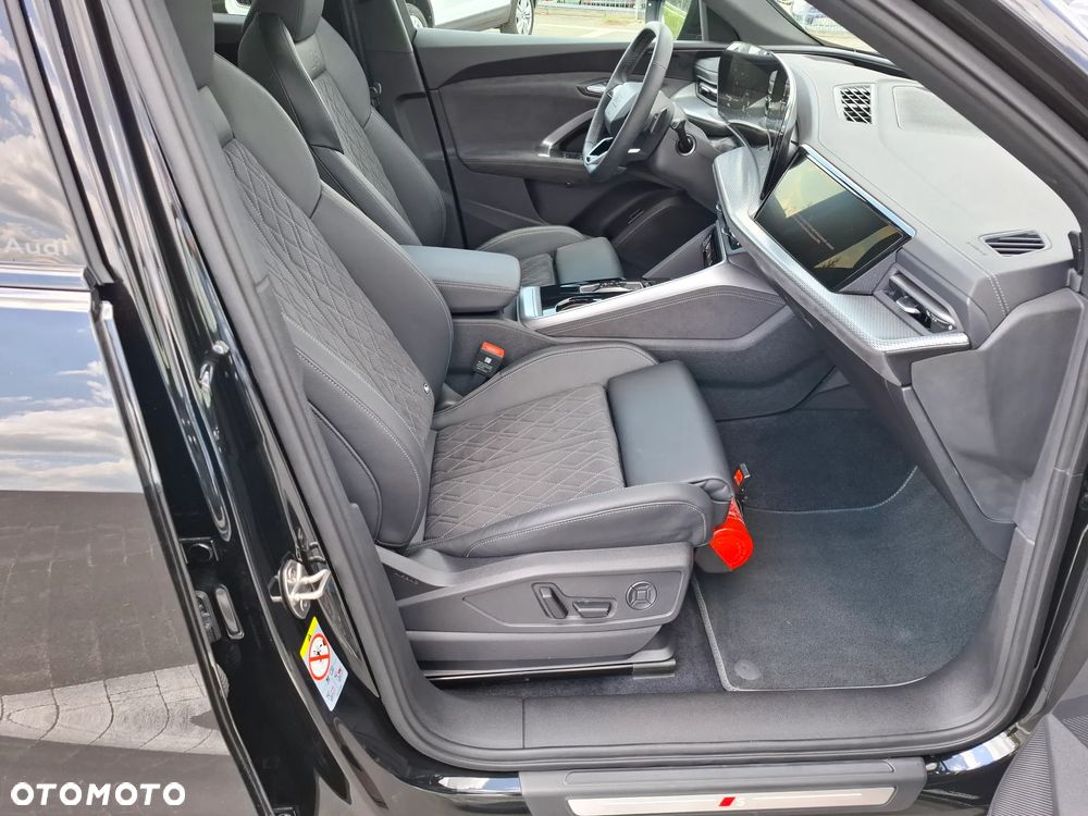 Audi Q5 Sportback 40 TDI mHEV Quattro S Line S tronic - 12