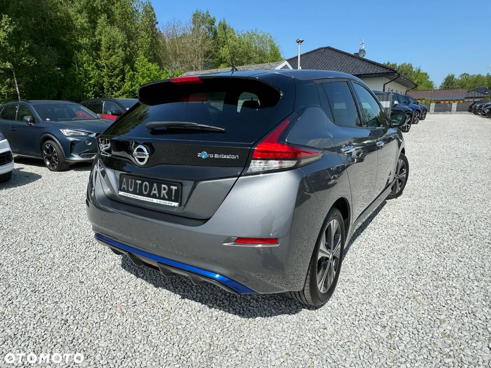 Nissan Leaf 40 kWh TEKNA - 16