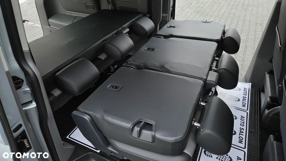 Volkswagen Caravelle 2.0 TDI L2 Highline 4Motion DSG - 17