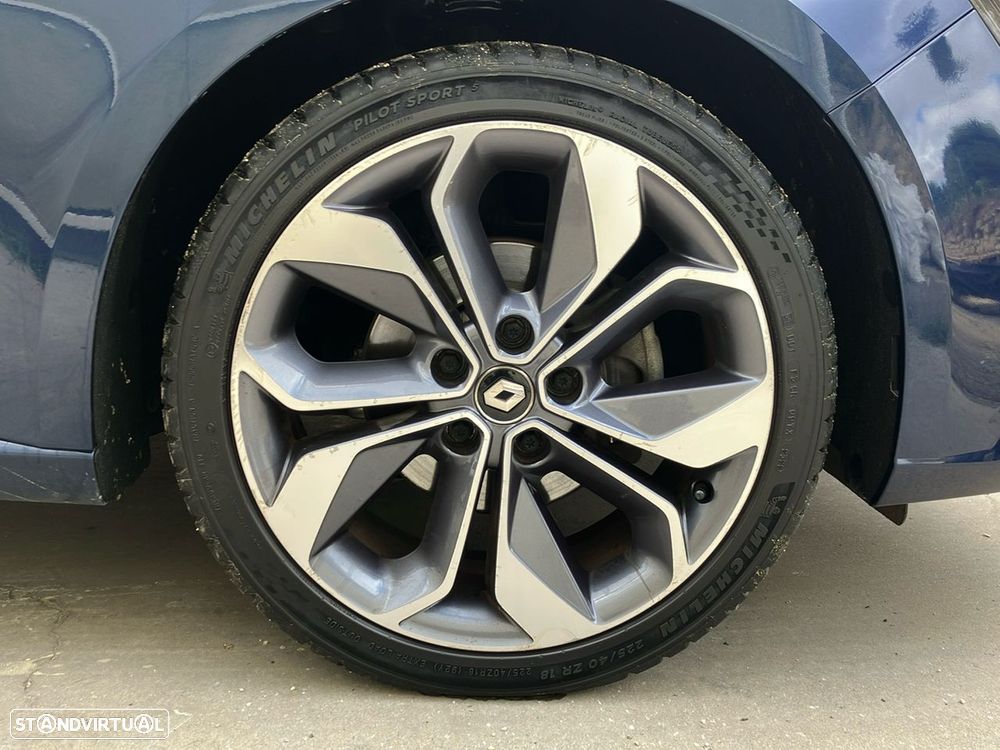 Renault Mégane - 10