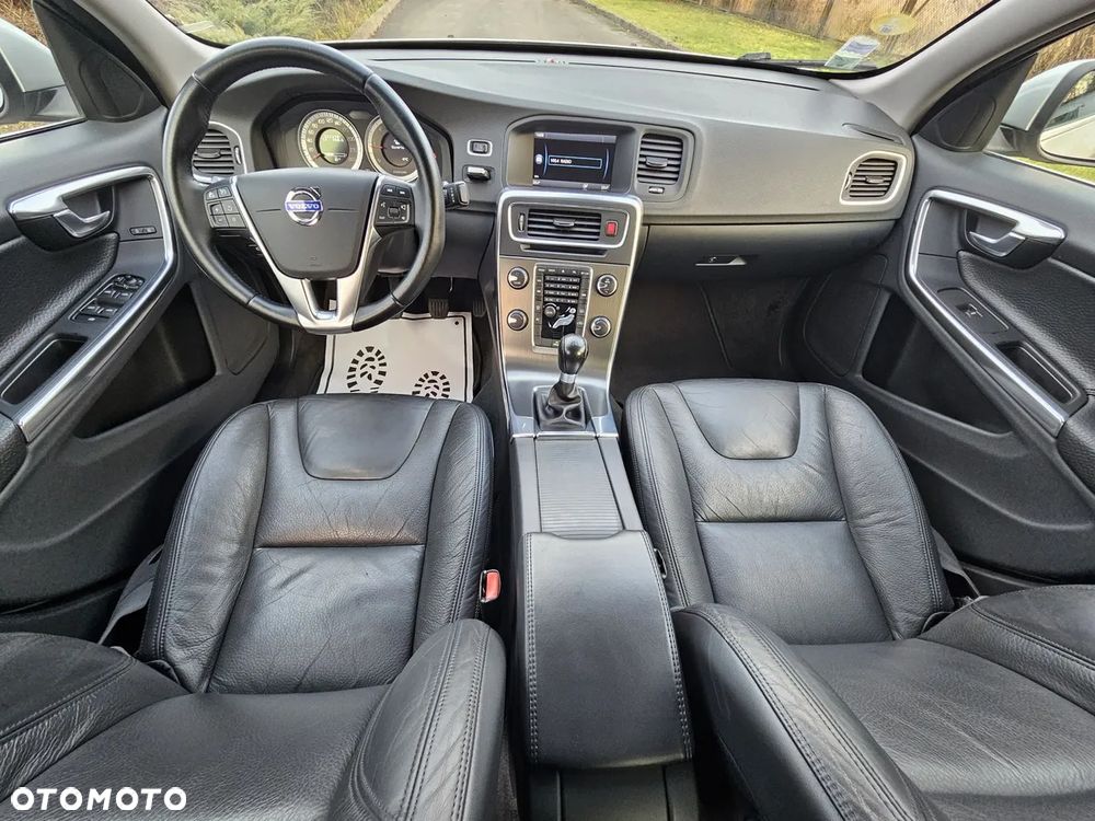 Volvo S60 DRIVe Momentum - 10