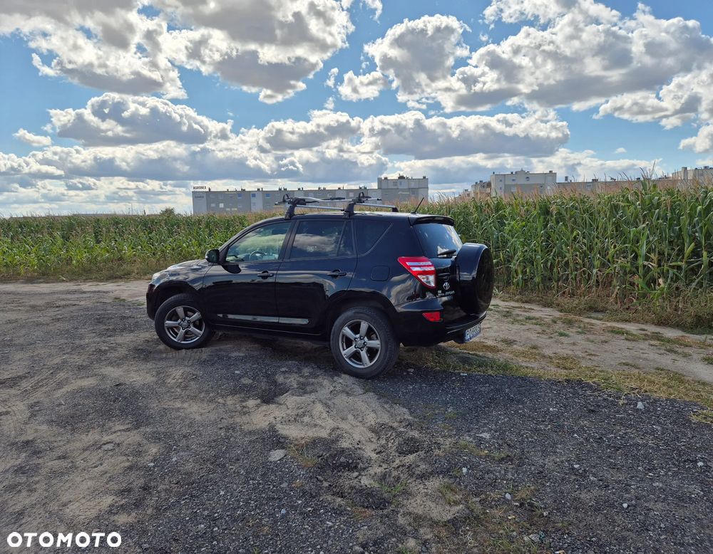 Toyota RAV4 - 3