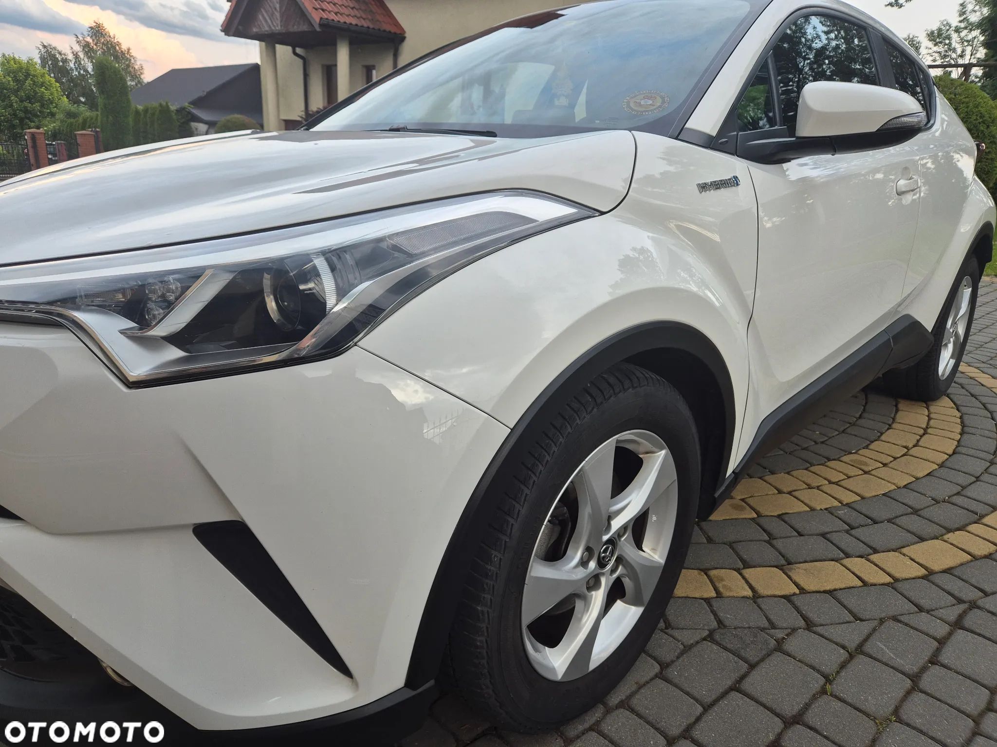 Toyota C-HR 1.8 Hybrid Selection - 1