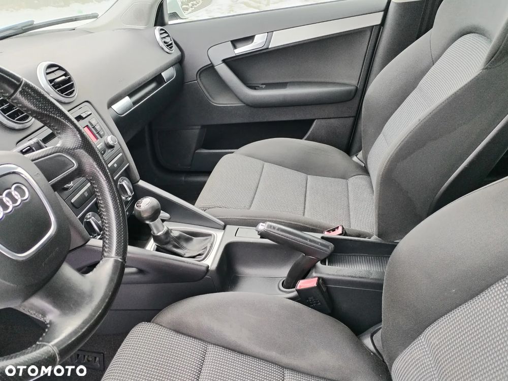 Audi A3 Sportback - 25