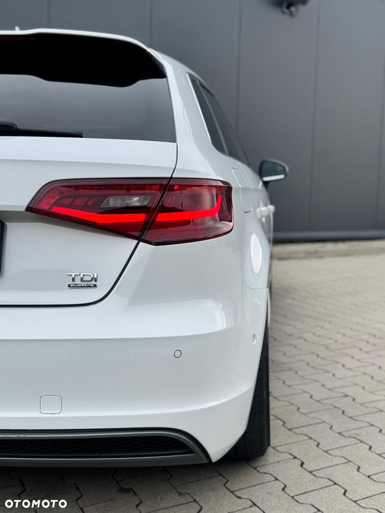 Audi A3 Sportback - 13