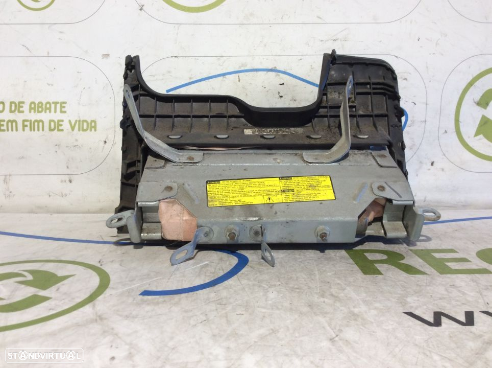 Airbag de joelho Toyota Yaris - 2