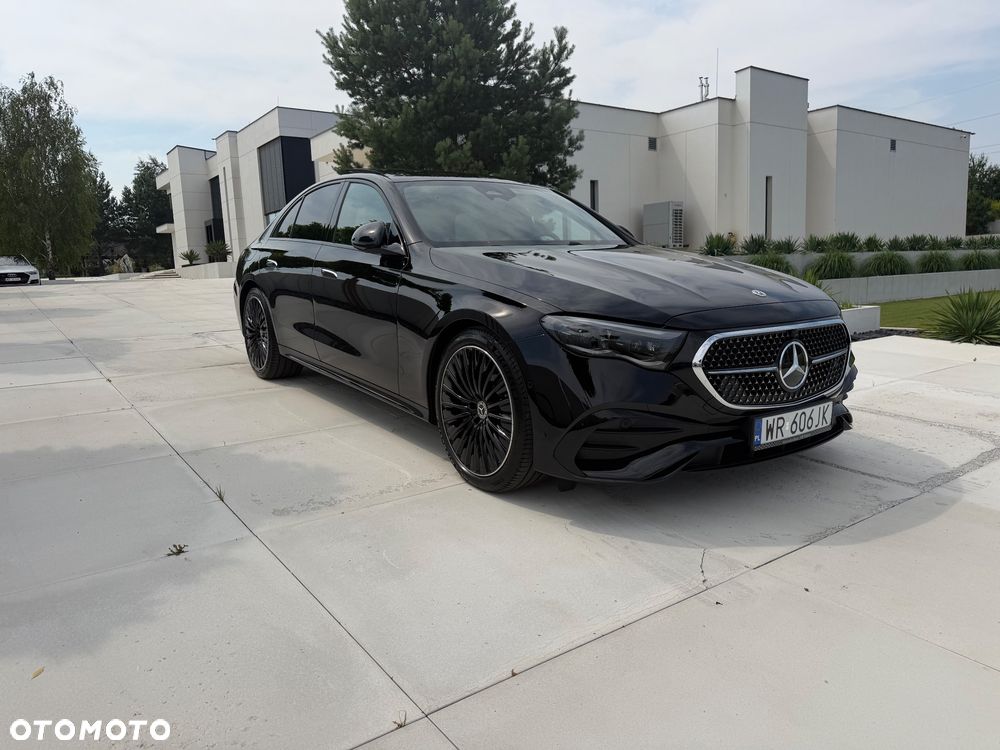 Mercedes-Benz Klasa E 220 d mHEV Exclusive 9G-Tronic - 27