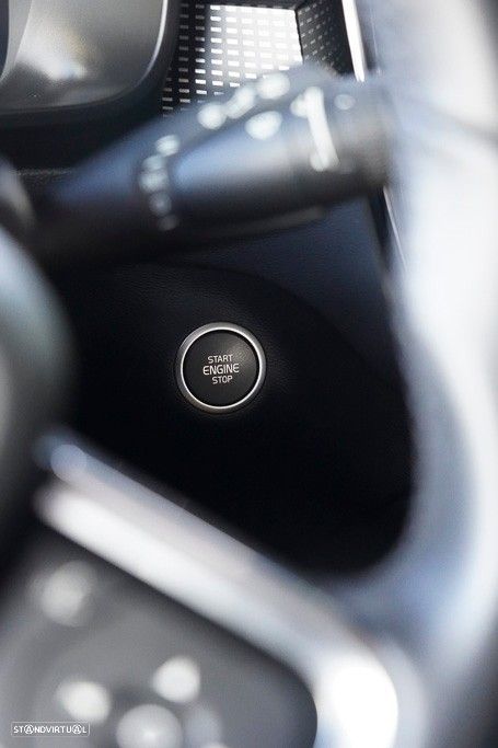 Volvo XC 40 1.5 T4 PHEV R-Design - 44