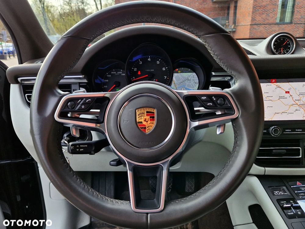 Porsche Macan PDK - 15