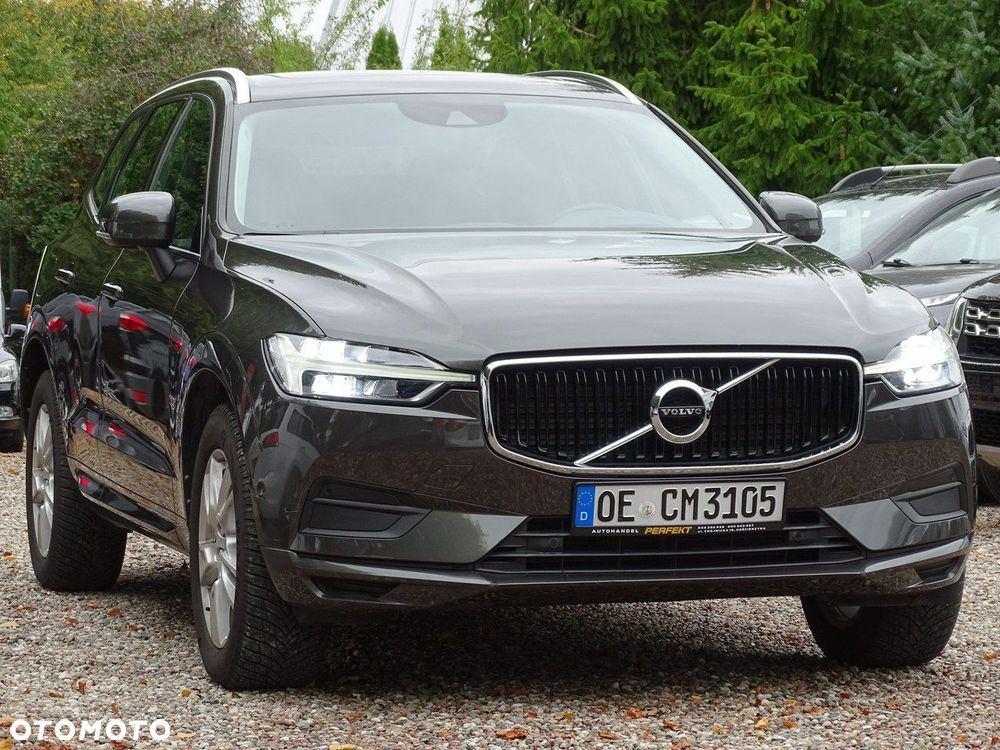 Volvo XC 60 D4 AWD Momentum - 8