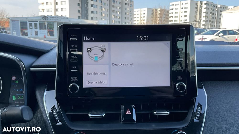 Toyota Corolla 1.8 HSD Business - 20