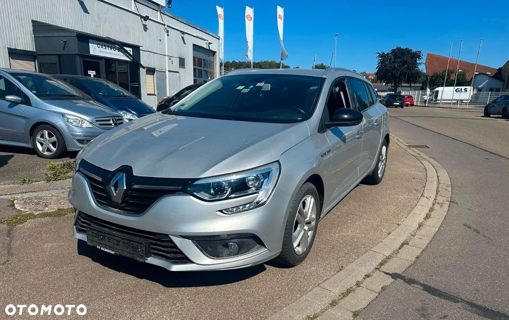 Renault Megane - 1