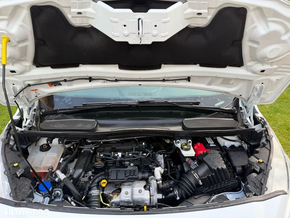 Ford Transit Connect - 14