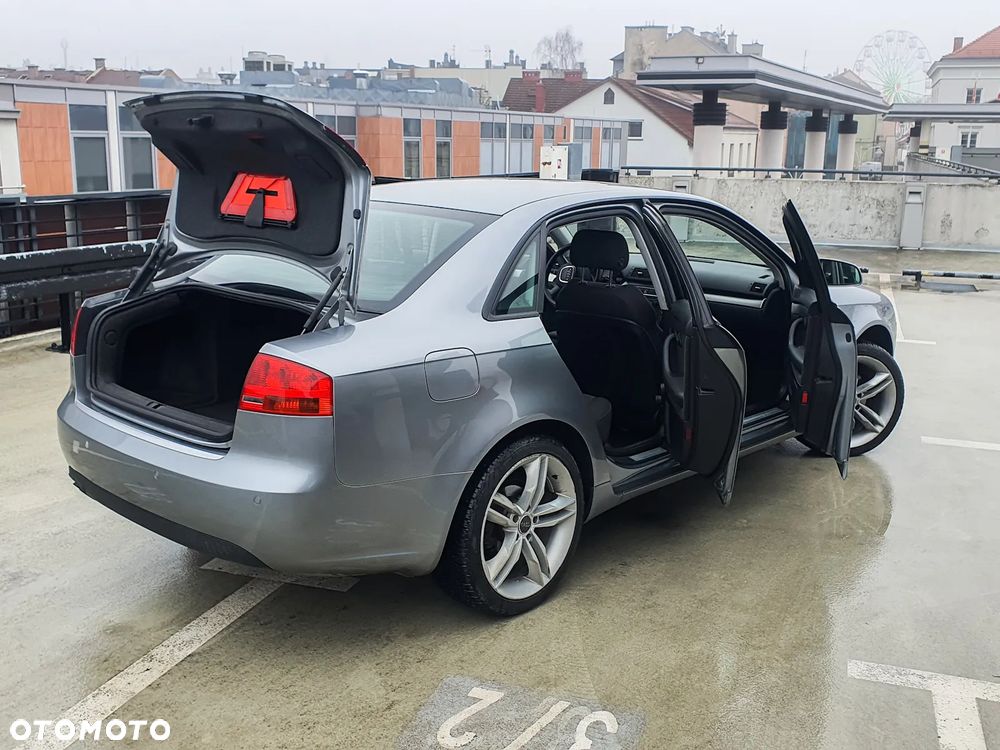 Audi A4 Limousine 1.9 TDI - 16