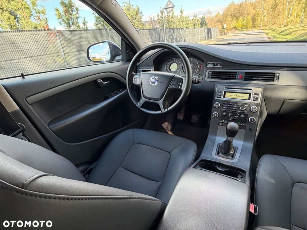 Volvo V70 2.0D Summum - 18