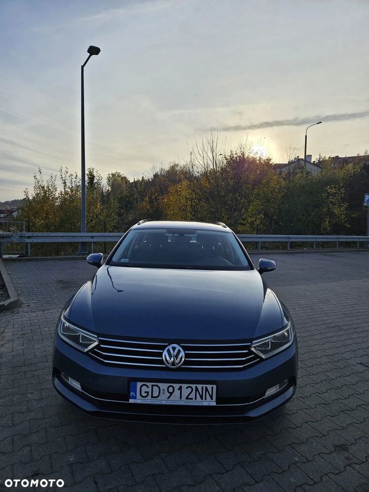 Volkswagen Passat 2.0 TDI SCR Comfortline - 5