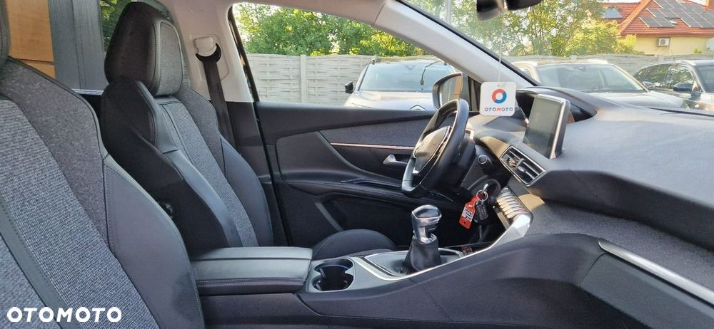 Peugeot 5008 - 28