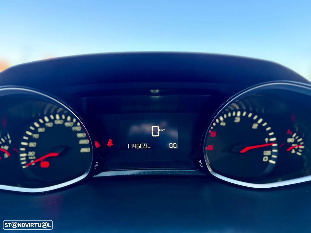 Peugeot 308 SW 1.5 BlueHDi Style - 21