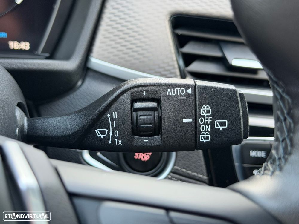 BMW X2 25 e xDrive Pack M - 31