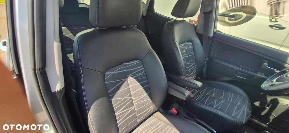 Kia Venga 1.6 Business Line - 15