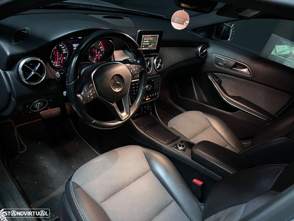 Mercedes-Benz GLA 220 - 7