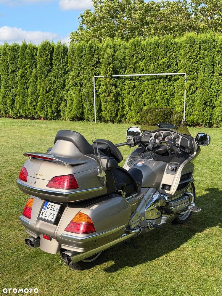 Honda GL - 7