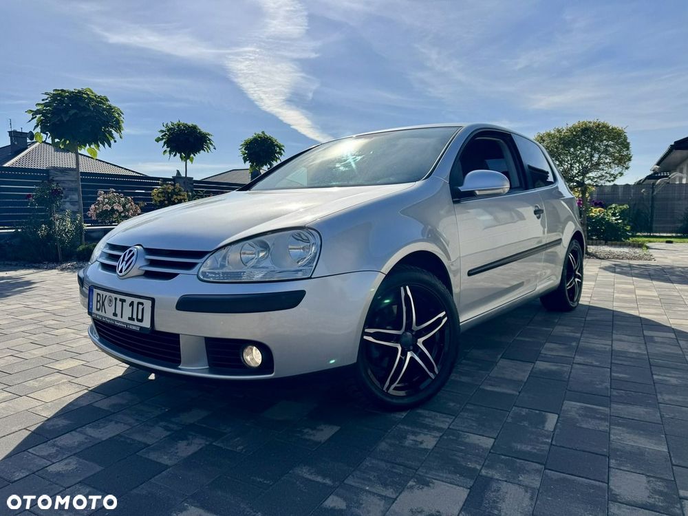Volkswagen Golf - 17