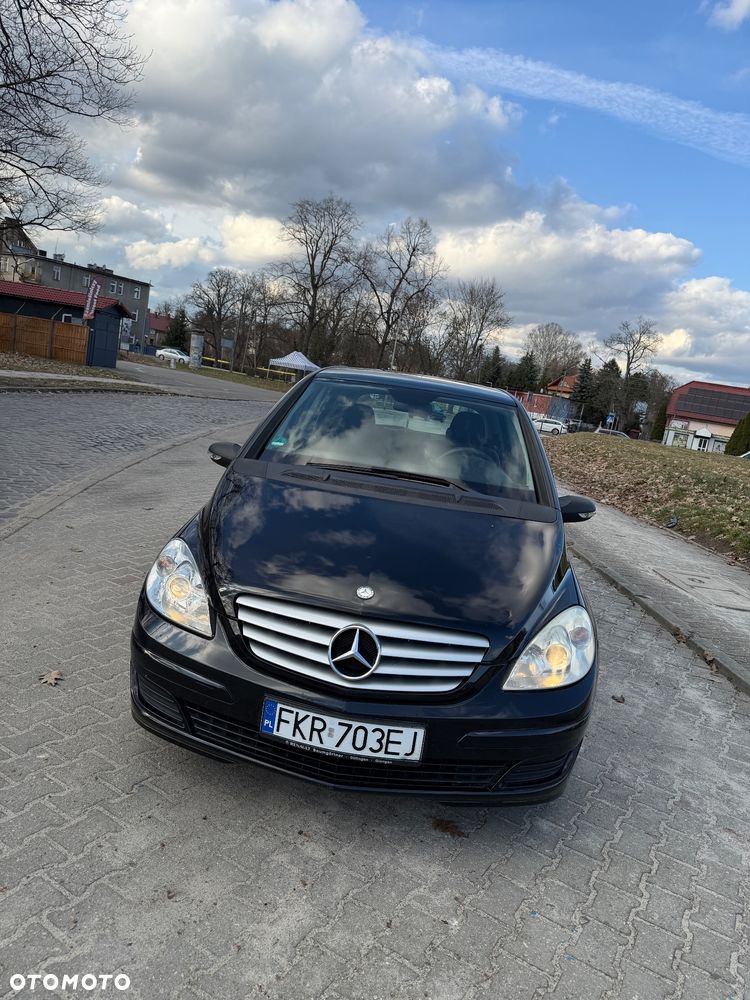 Mercedes-Benz Klasa B 150 - 24