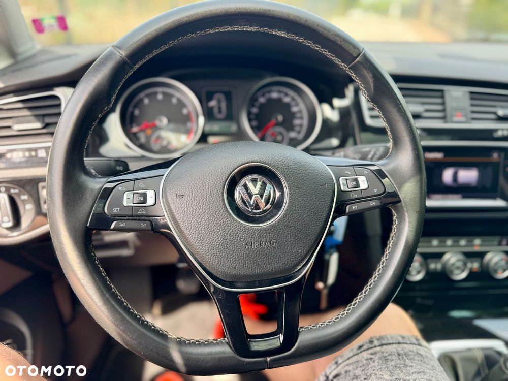 Volkswagen Golf 1.2 TSI BlueMotion Technology Cup - 8