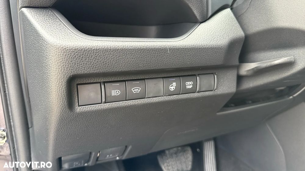 Toyota RAV4 - 34