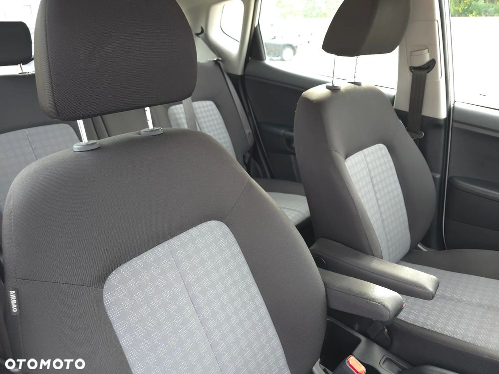 Kia Venga 1.4 CRDi L - 17
