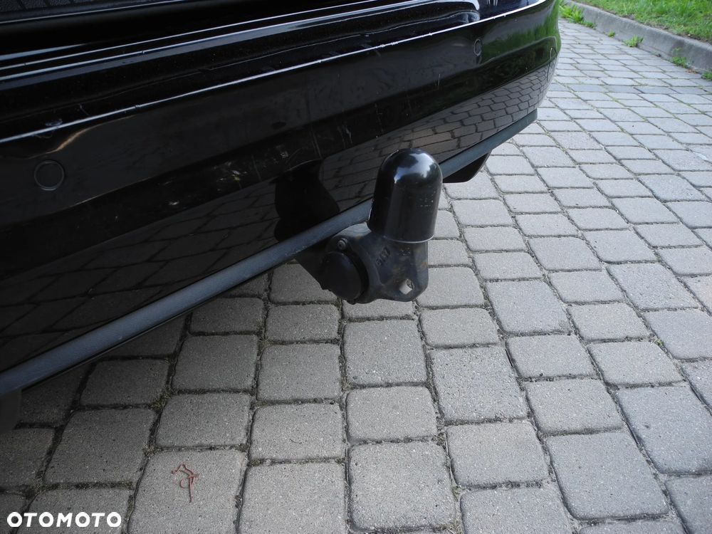 Volkswagen Touran 2.0 TDI BMT Highline DSG - 26
