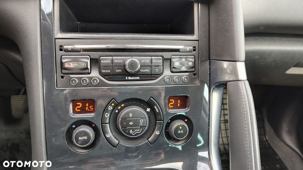 Peugeot 3008 1.2 PureTech Style - 13