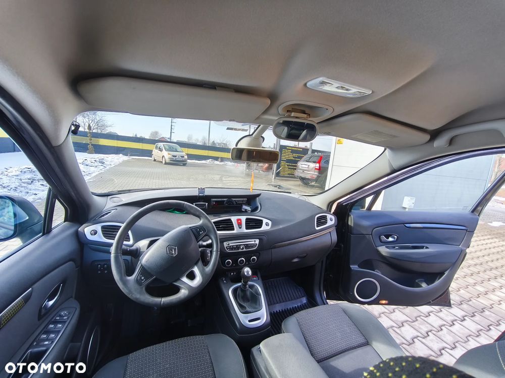Renault Grand Scenic TCe 130 Dynamique - 10