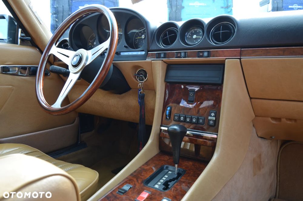 Mercedes-Benz SL - 22