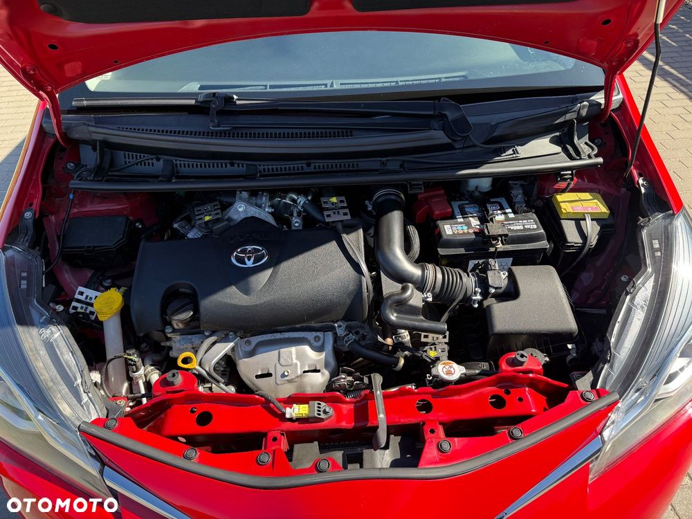 Toyota Yaris - 17