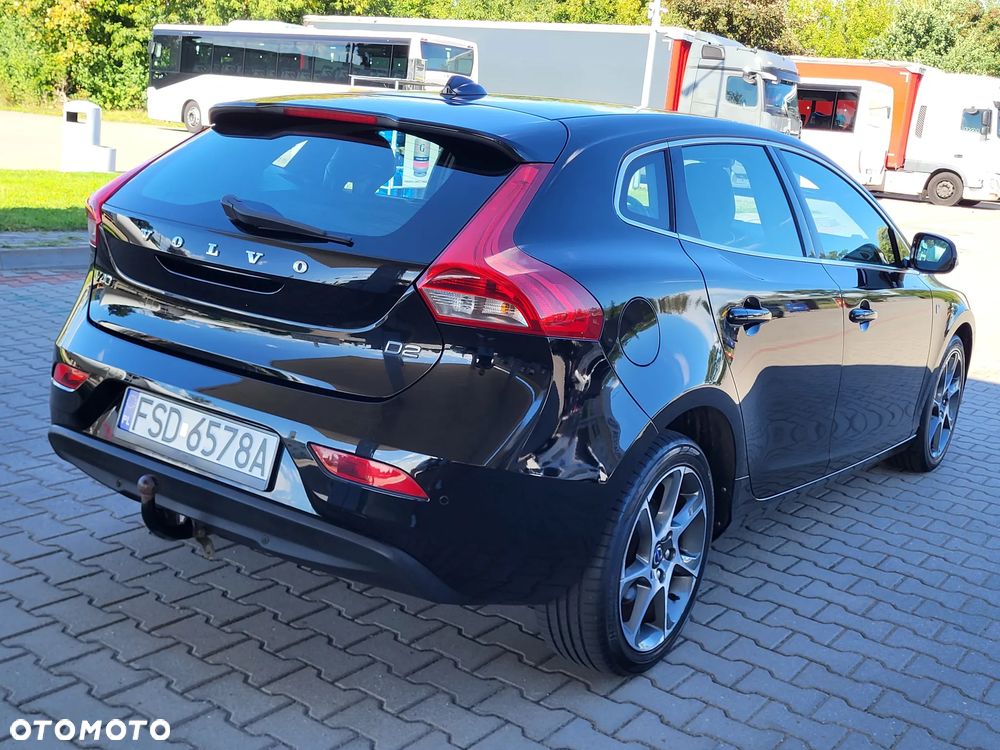 Volvo V40 D2 Drive-E Ocean Race - 8