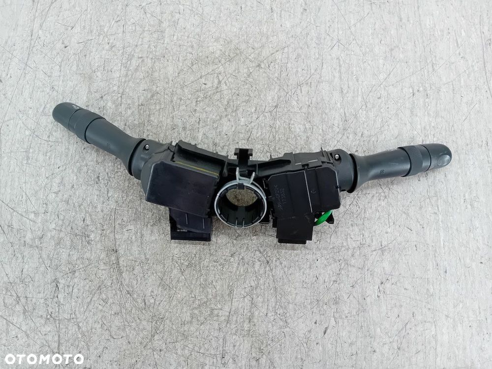 PRZEŁĄCZNIK ZESPOLONY SUBARU XV 2.0 16V - 4