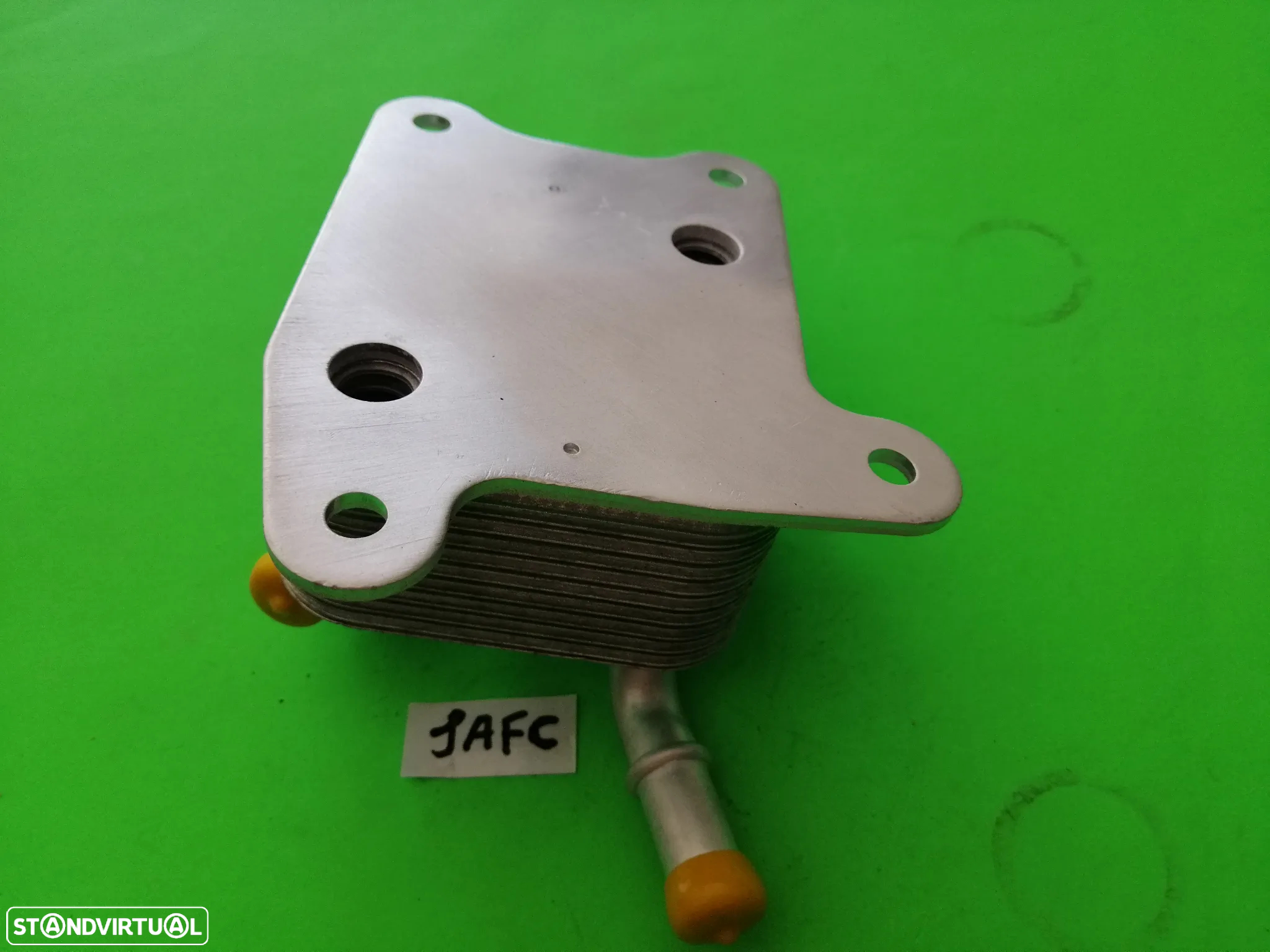 Refrigerador de óleo do motor Mitsubishi Pajero L200 Triton 2015- 1240A100 - 2