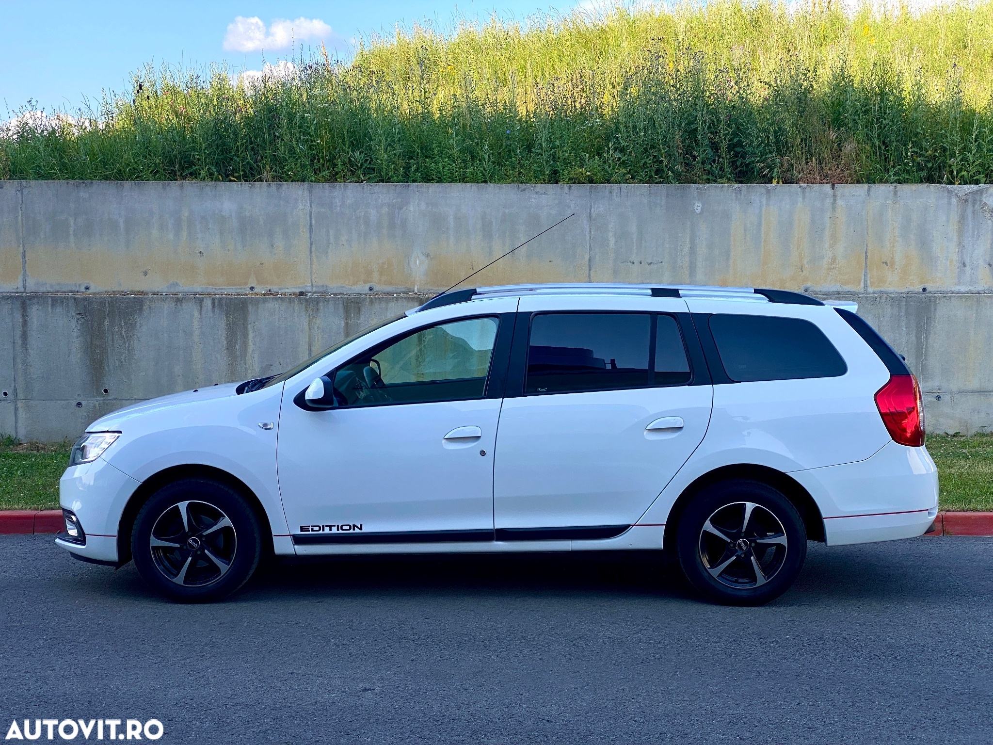 Dacia Logan MCV TCe 90 Prestige - 11