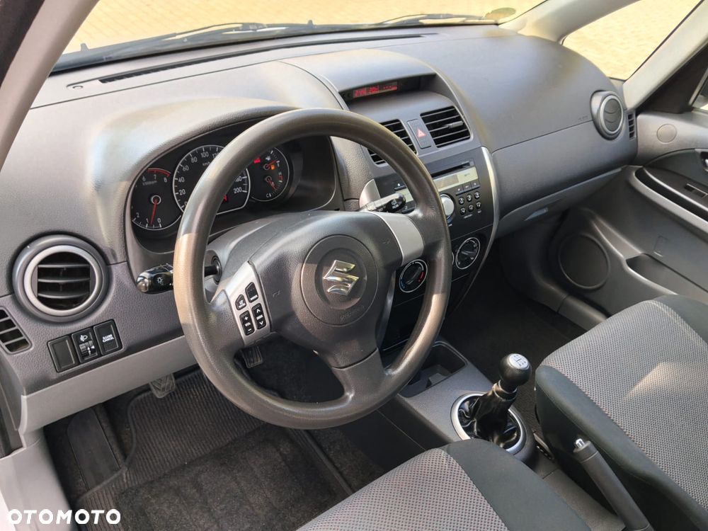 Suzuki SX4 1.6 VVT 4x2 Comfort - 20