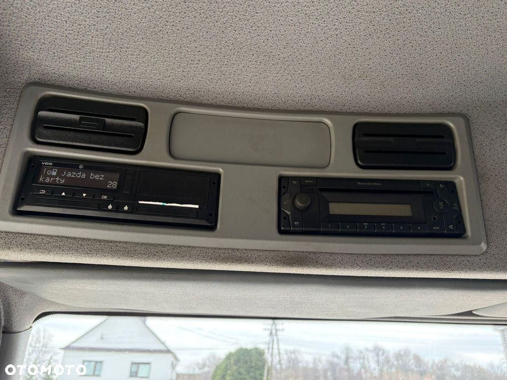 Mercedes-Benz 816 - 2