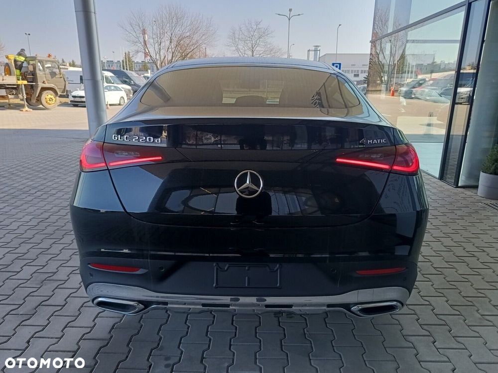 Mercedes-Benz GLC - 6